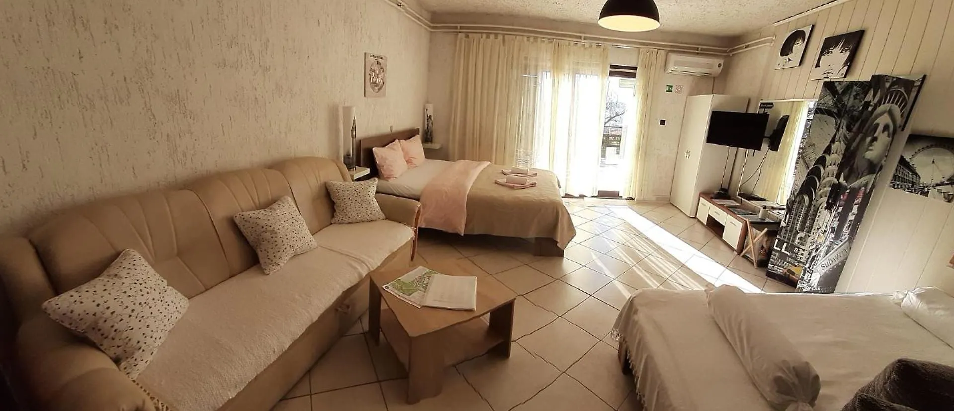 Studio Apartments Fancy リエカ