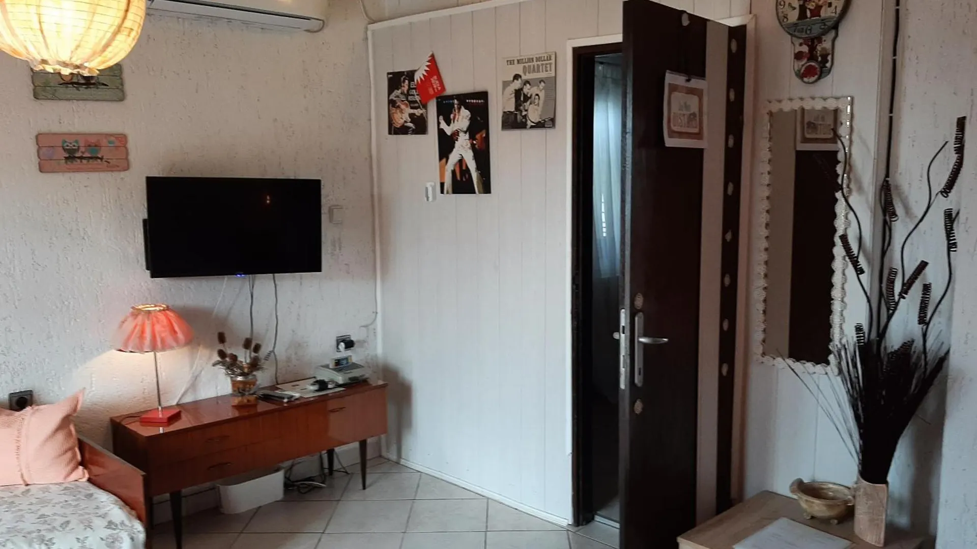 Studio Apartments Fancy リエカ