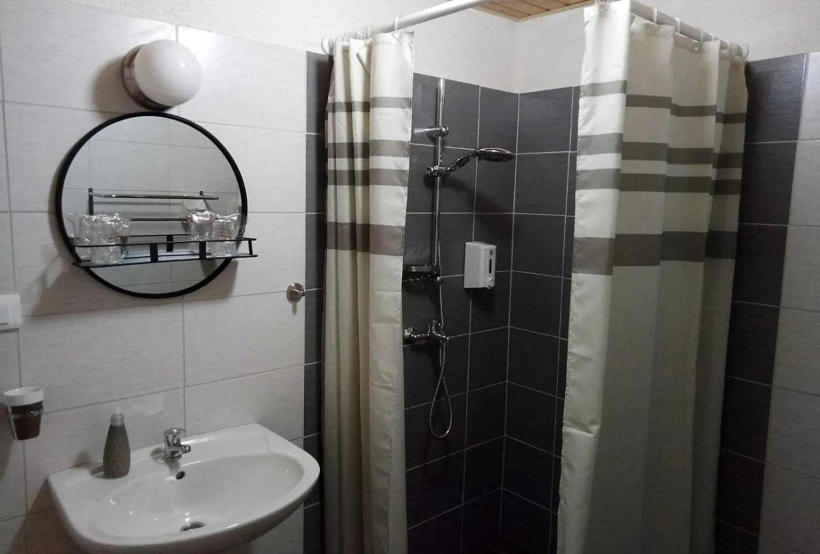 Studio Apartments Fancy リエカ クロアチア
