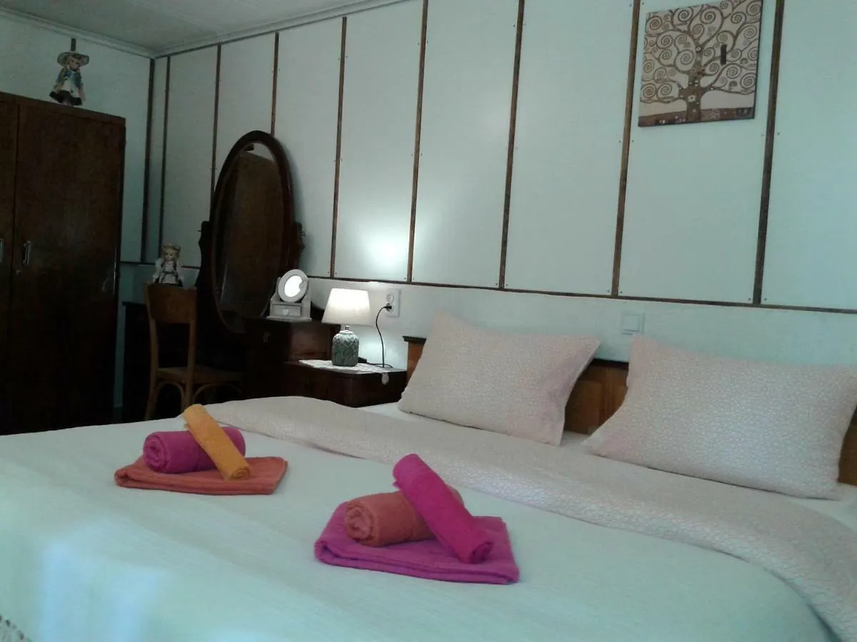 Studio Apartments Fancy リエカ