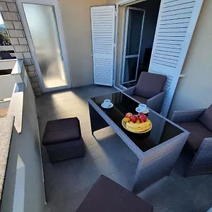 Crni Apartment Kukljica
